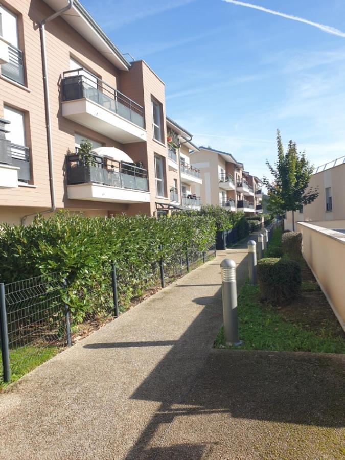 Appartement Studio O Fil De L'O A 12 Kilometres De Disneyland Paris Креси-ла-Шапель Экстерьер фото