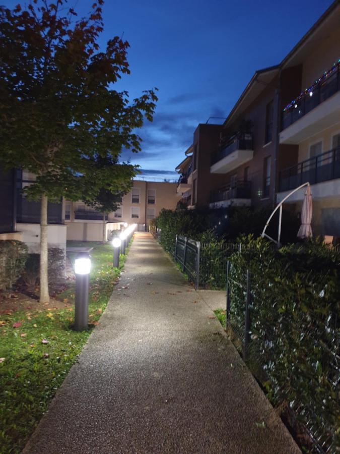 Appartement Studio O Fil De L'O A 12 Kilometres De Disneyland Paris Креси-ла-Шапель Экстерьер фото